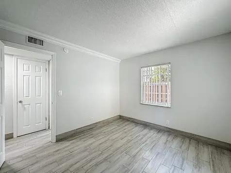 337 Kenilworth Boulevard West Palm Beach FL 33405