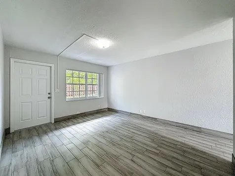 337 Kenilworth Boulevard West Palm Beach FL 33405