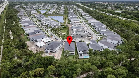 13314 Artisan Circle Palm Beach Gardens FL 33418