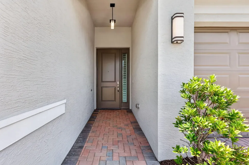 12440 SW Blue Mangrove Parkway Port St Lucie FL 34987