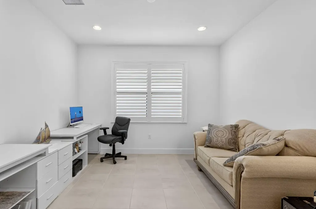 12440 SW Blue Mangrove Parkway Port St Lucie FL 34987