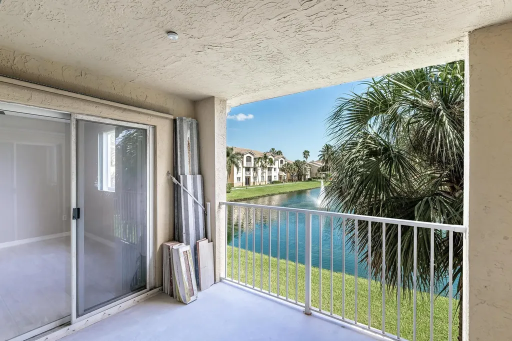 2600 S University Drive Davie FL 33328