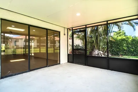 5430 Mirror Lakes Boulevard Boynton Beach FL 33472