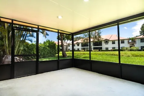 5430 Mirror Lakes Boulevard Boynton Beach FL 33472
