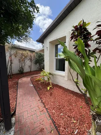 5430 Mirror Lakes Boulevard Boynton Beach FL 33472