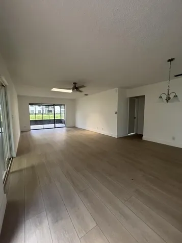5430 Mirror Lakes Boulevard Boynton Beach FL 33472