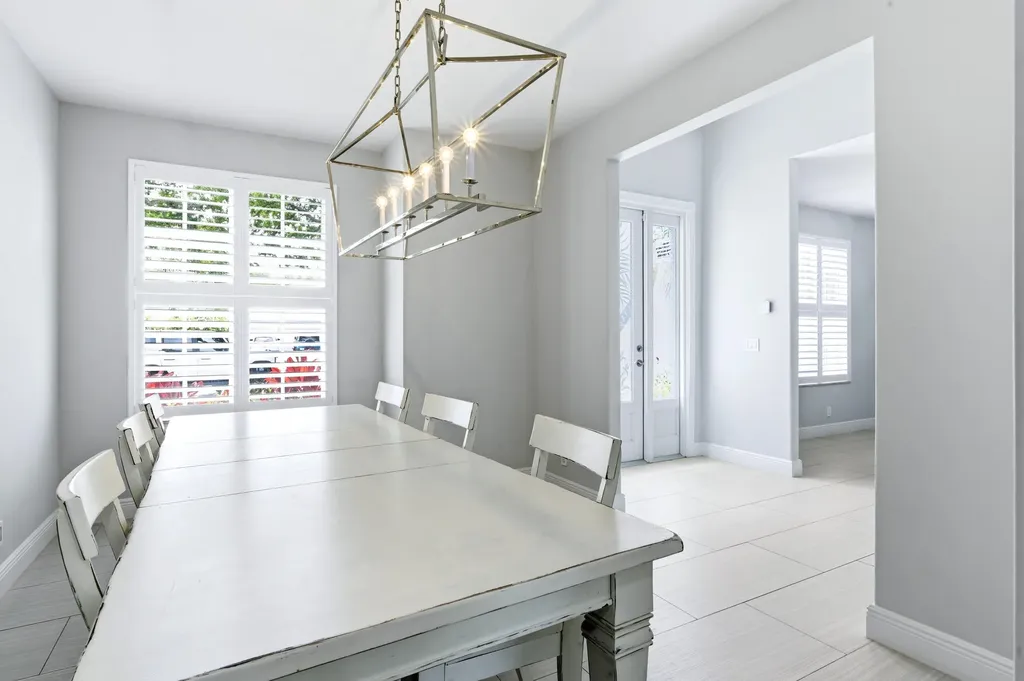 573 Cocoplum Drive Drive E Jupiter FL 33458