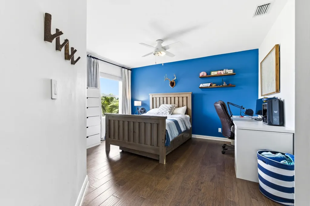 573 Cocoplum Drive Drive E Jupiter FL 33458