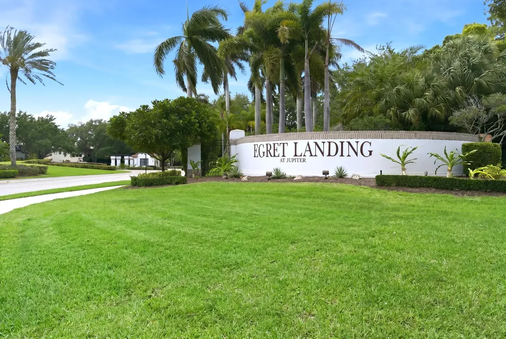 573 Cocoplum Drive Drive E Jupiter FL 33458