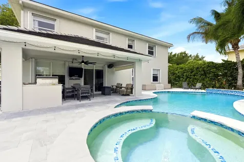 573 Cocoplum Drive Drive E Jupiter FL 33458