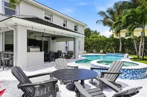 573 Cocoplum Drive Drive E Jupiter FL 33458