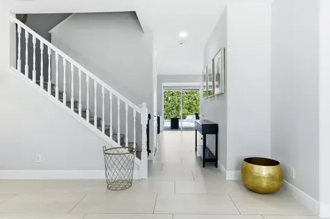 573 Cocoplum Drive Drive E Jupiter FL 33458