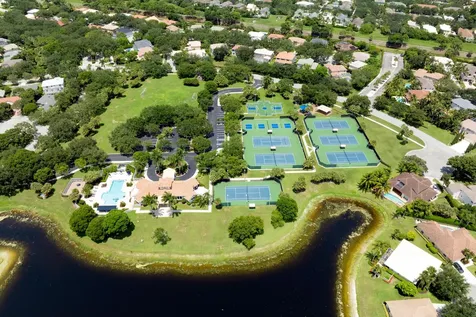 573 Cocoplum Drive Drive E Jupiter FL 33458