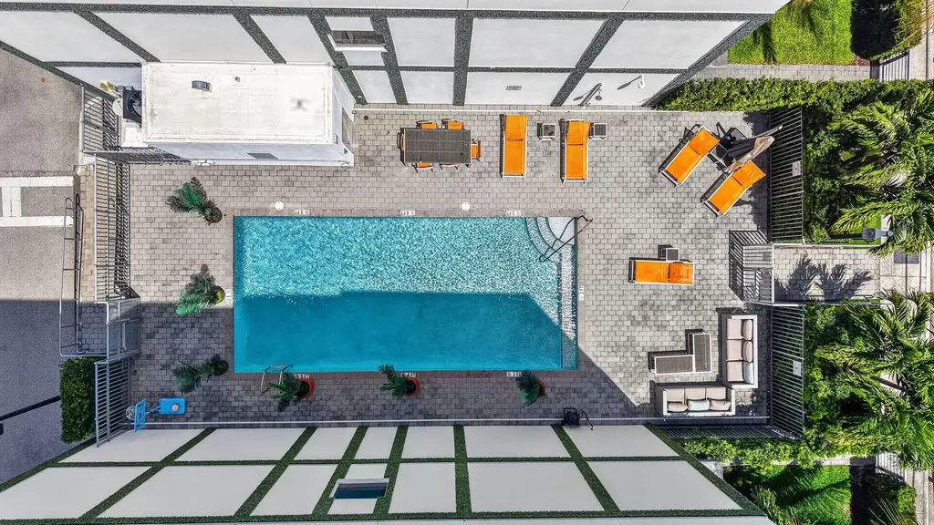 1044 NE 18th Avenue Fort Lauderdale FL 33304