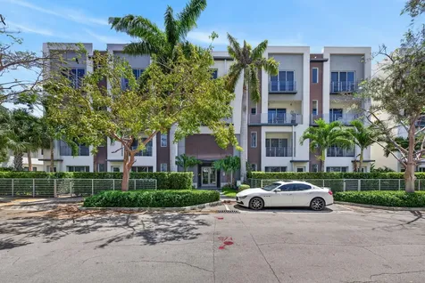 1044 NE 18th Avenue Fort Lauderdale FL 33304