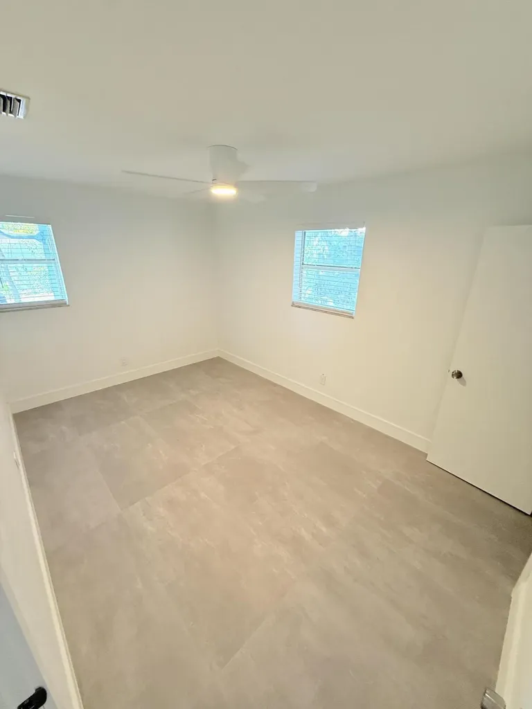 2611 NW 21st Street Fort Lauderdale FL 33311