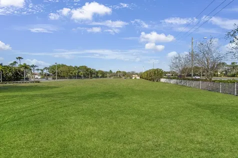 7025 Summerville Terrace Lake Worth FL