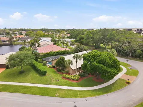 2490 Deer Creek Lob Lolly Lane Deerfield Beach FL 33442