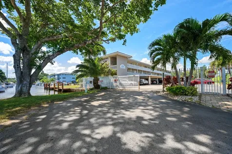 900 SW 12th Street Fort Lauderdale FL 33315