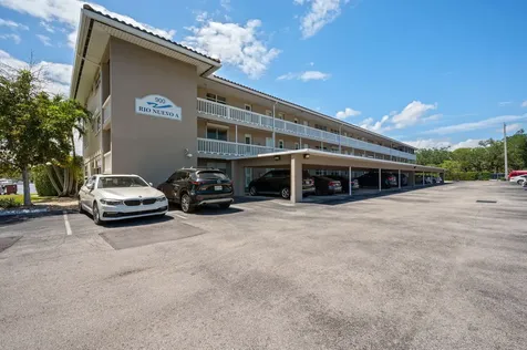 900 SW 12th Street Fort Lauderdale FL 33315