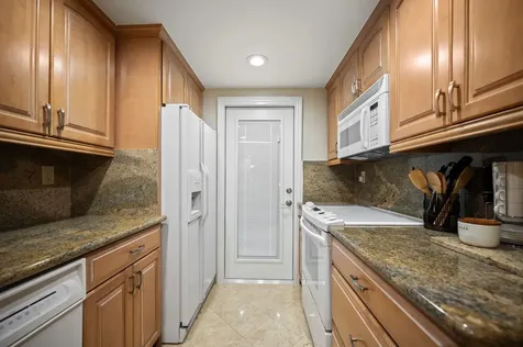 900 SW 12th Street Fort Lauderdale FL 33315