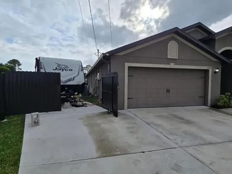 2198 SW Algiers Street Port St Lucie FL 34953