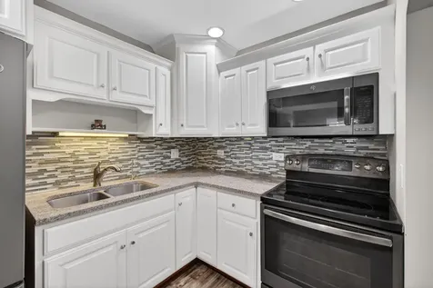 111 Shore Court North Palm Beach FL 33408