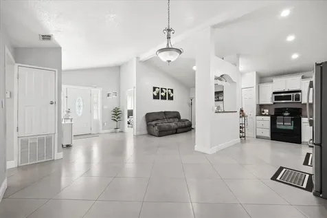 4024 Anthony Lane Orlando FL 32822