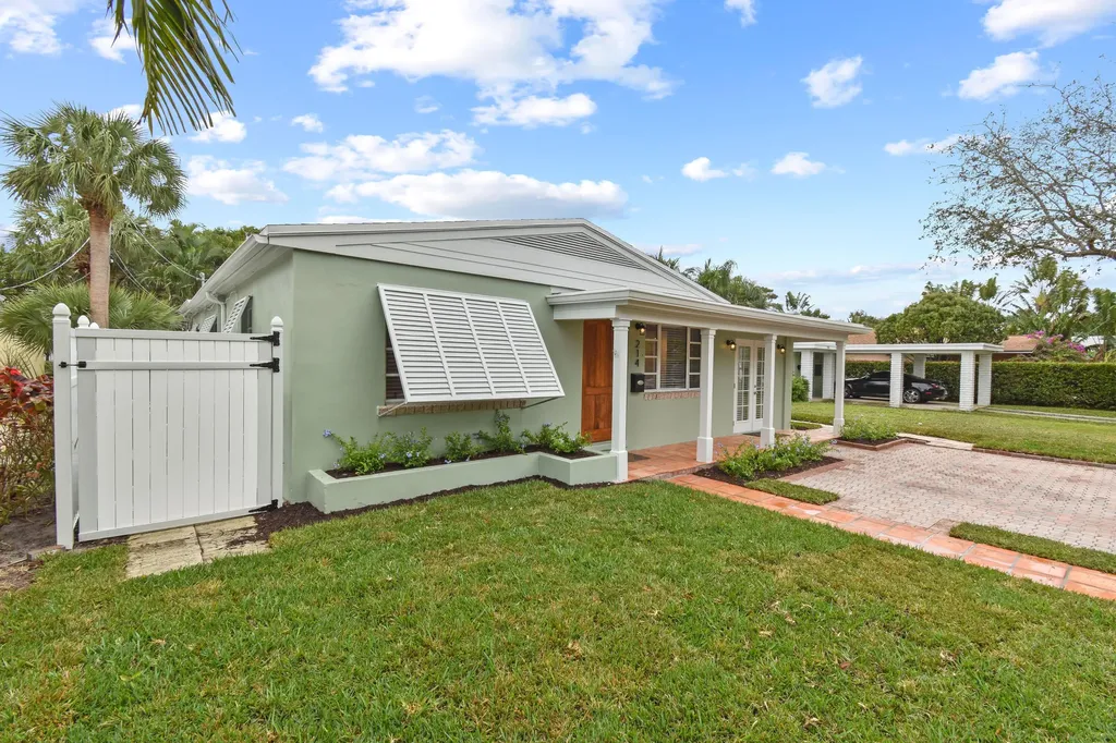 214 Seville Road West Palm Beach FL 33405