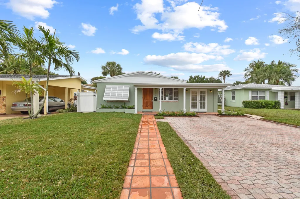 214 Seville Road West Palm Beach FL 33405