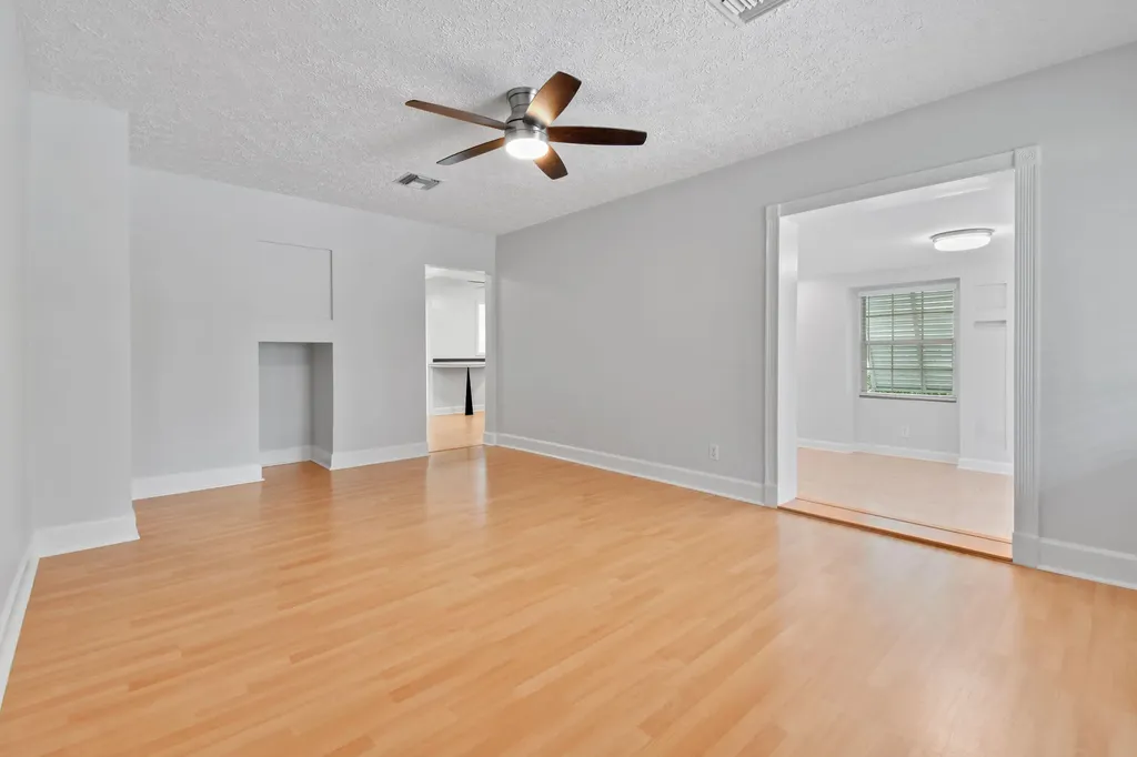 214 Seville Road West Palm Beach FL 33405