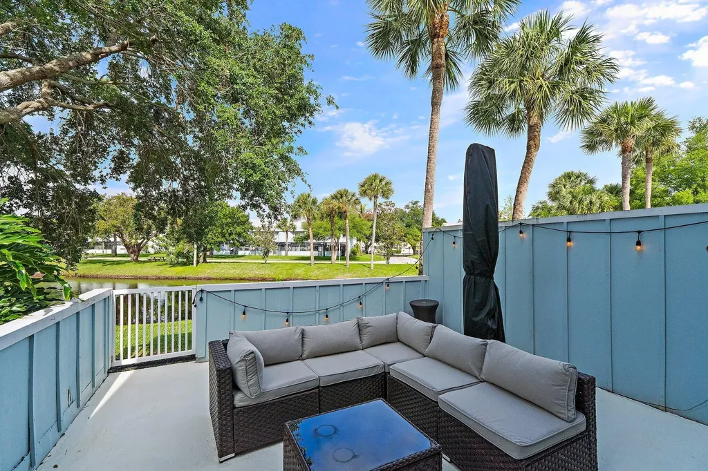 6198 Riverwalk Lane Jupiter FL 33458
