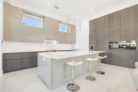 1180 Bimini Lane Singer Island FL 33404