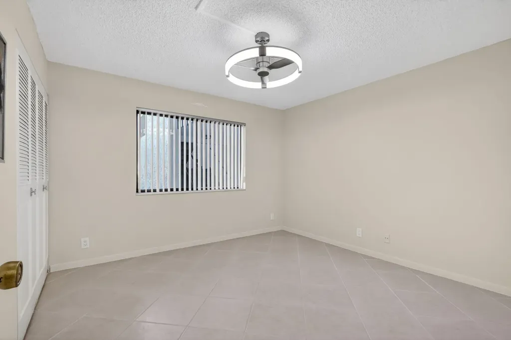 7770 Tahiti Lane Lake Worth FL 33467