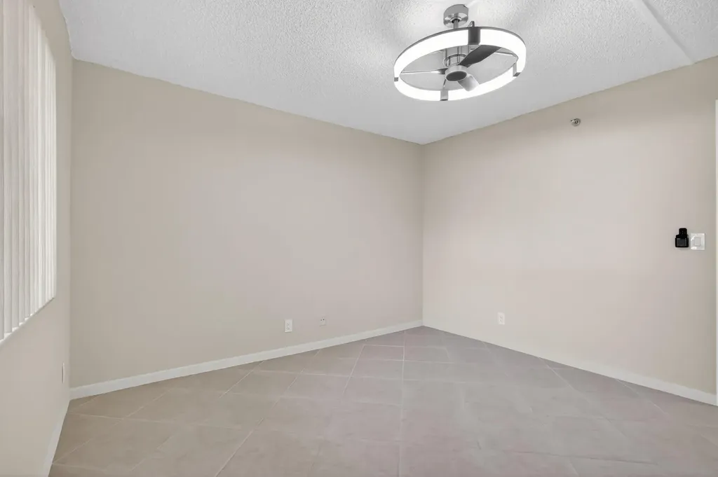 7770 Tahiti Lane Lake Worth FL 33467