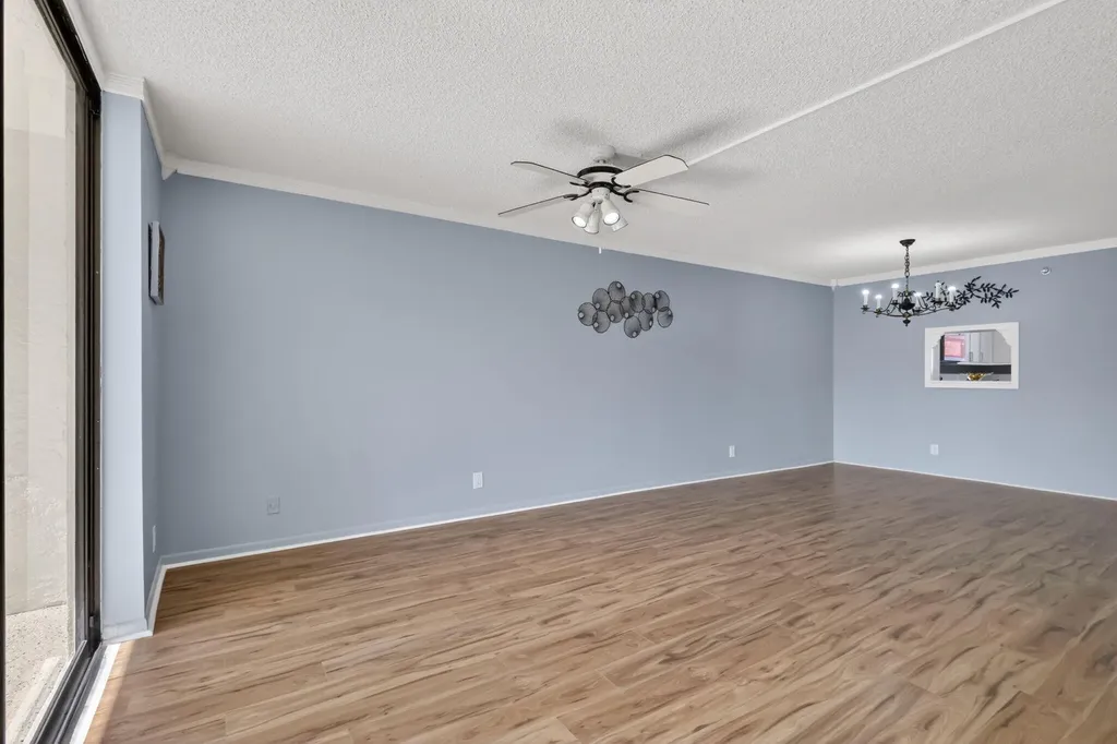 7770 Tahiti Lane Lake Worth FL 33467