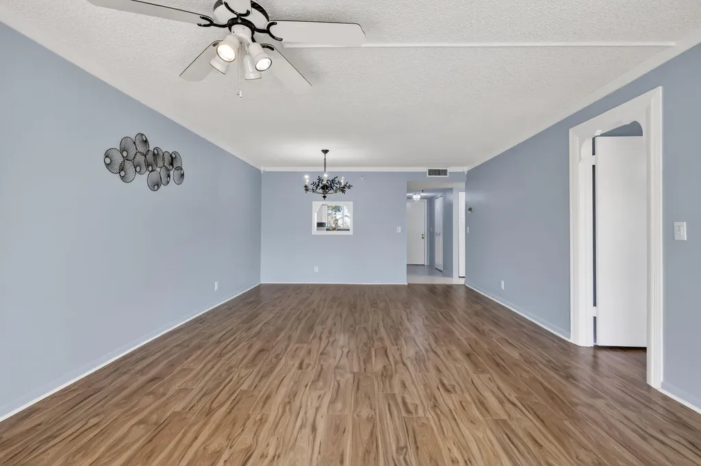 7770 Tahiti Lane Lake Worth FL 33467