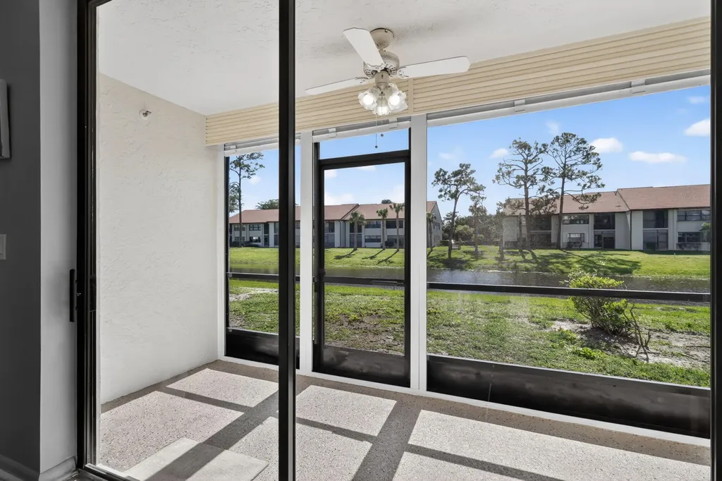 7770 Tahiti Lane Lake Worth FL 33467