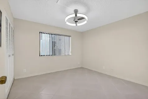 7770 Tahiti Lane Lake Worth FL 33467