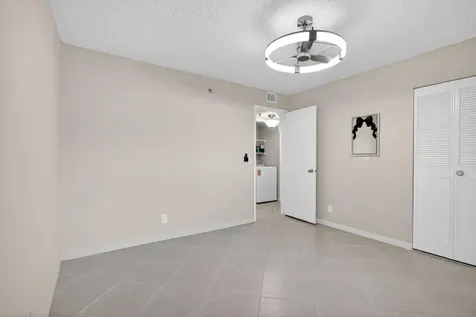 7770 Tahiti Lane Lake Worth FL 33467