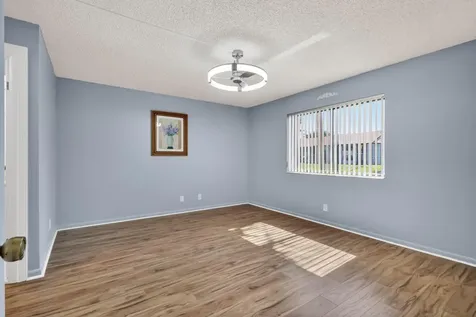 7770 Tahiti Lane Lake Worth FL 33467