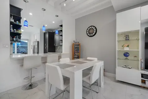 4807 S Hemingway Circle Margate FL 33063