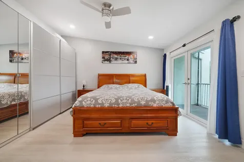4807 S Hemingway Circle Margate FL 33063