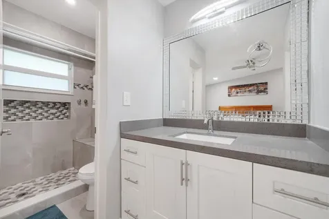 4807 S Hemingway Circle Margate FL 33063