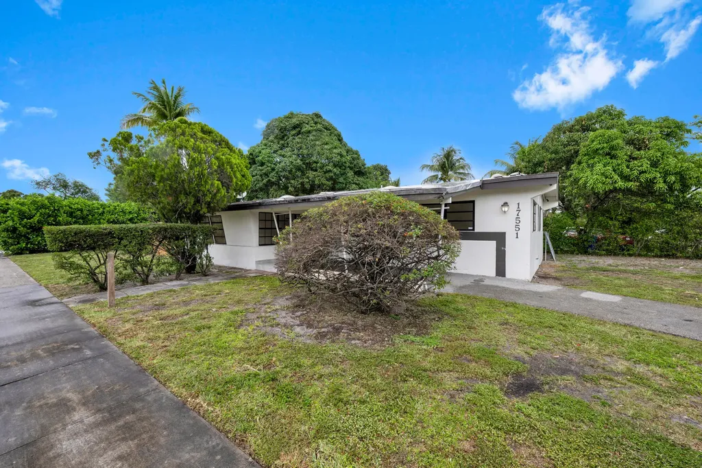 17551 NE 5th Avenue North Miami Beach FL 33162