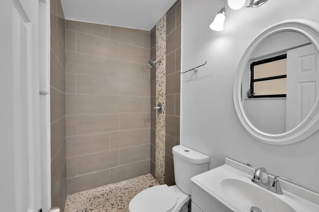 17551 NE 5th Avenue North Miami Beach FL 33162