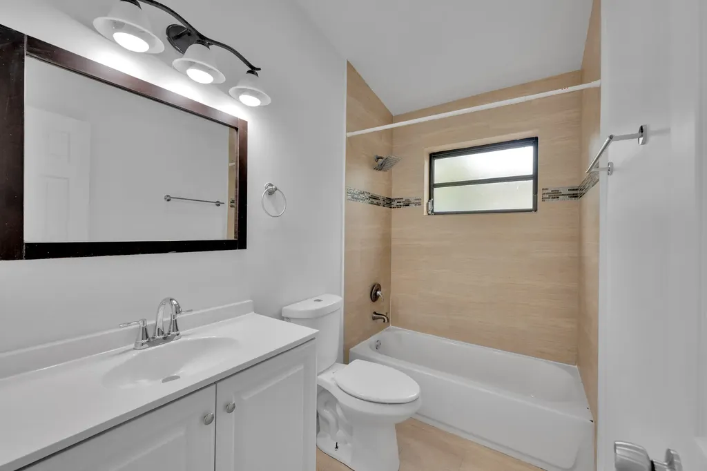 17551 NE 5th Avenue North Miami Beach FL 33162