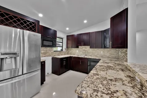 17551 NE 5th Avenue North Miami Beach FL 33162