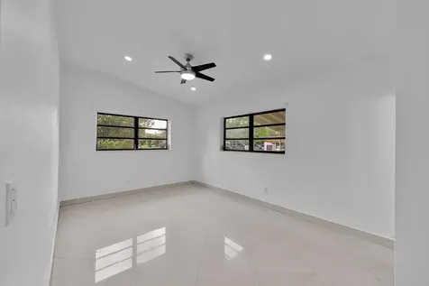 17551 NE 5th Avenue North Miami Beach FL 33162