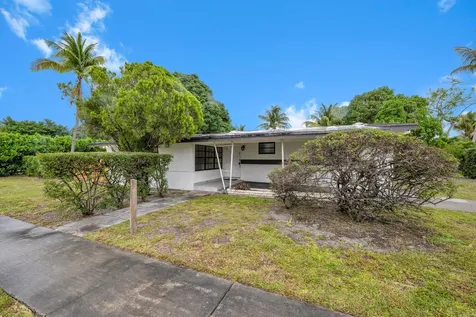 17551 NE 5th Avenue North Miami Beach FL 33162